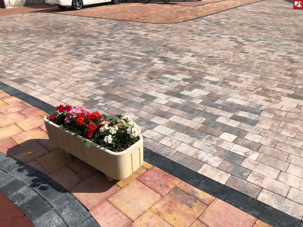 Eflorescencia en adoquines de hormigón | Cleannox | Adoquines en Albacete y Madrid