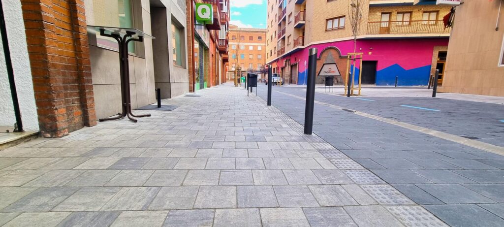 Calatayud Adoquín Cuadrado - Cleannox