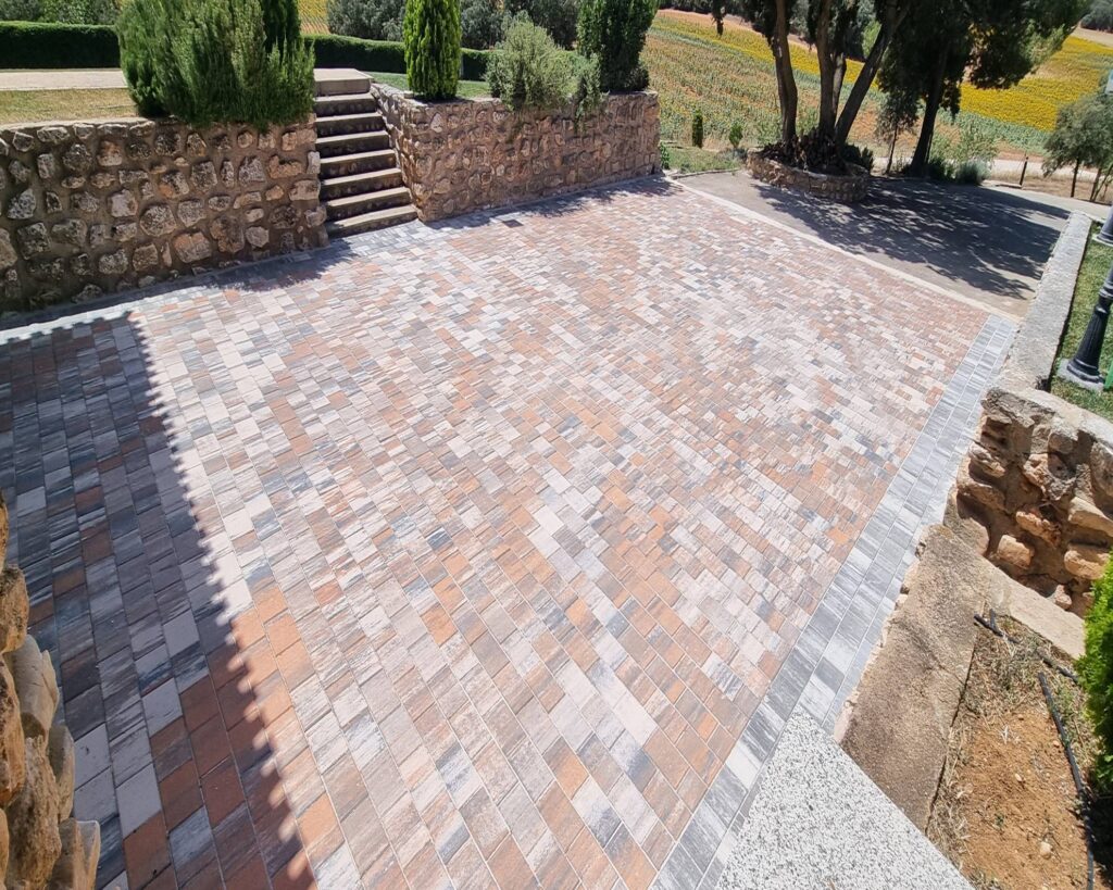 FOTO-3 Adoquines de hormigón