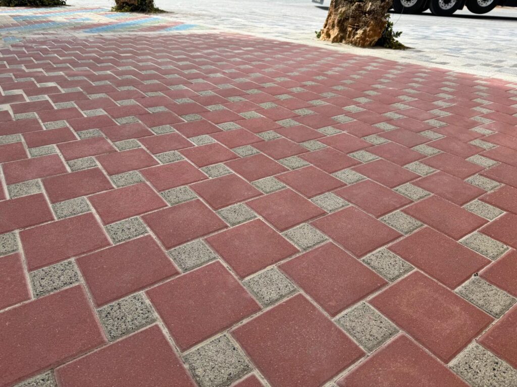 oficina Adoquín Cuadrado - Cleannox, pavimentos ecológicos